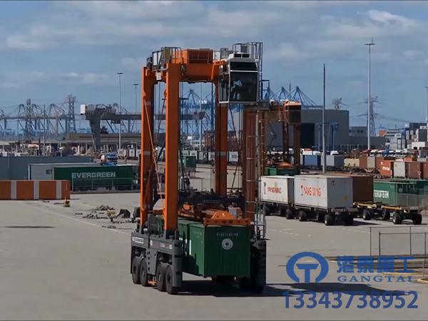 江苏南通轮胎式集装箱跨运车厂家轮胎式集装箱跨运车高承载能力