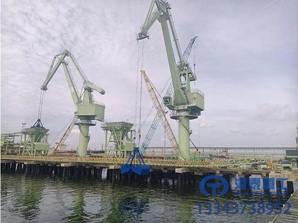 江苏泰州门座式起重机销售公司门座式起重机节能环保